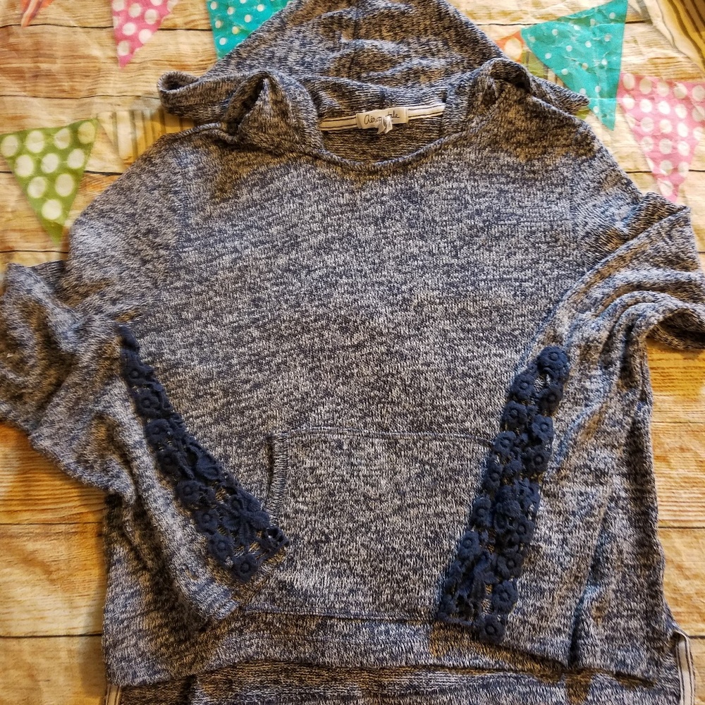 Aeropostale Hooded Sweater size L